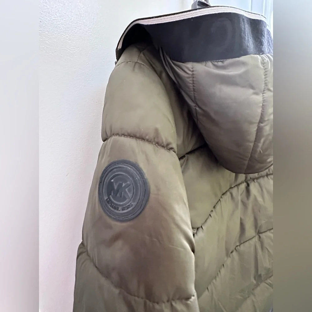 Michael Kors Kids Olive Green Quilted Puffer Jacket with Hood